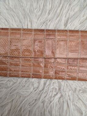 Italian-Made Signature Leather Clutch Handbag with Contrast Trim